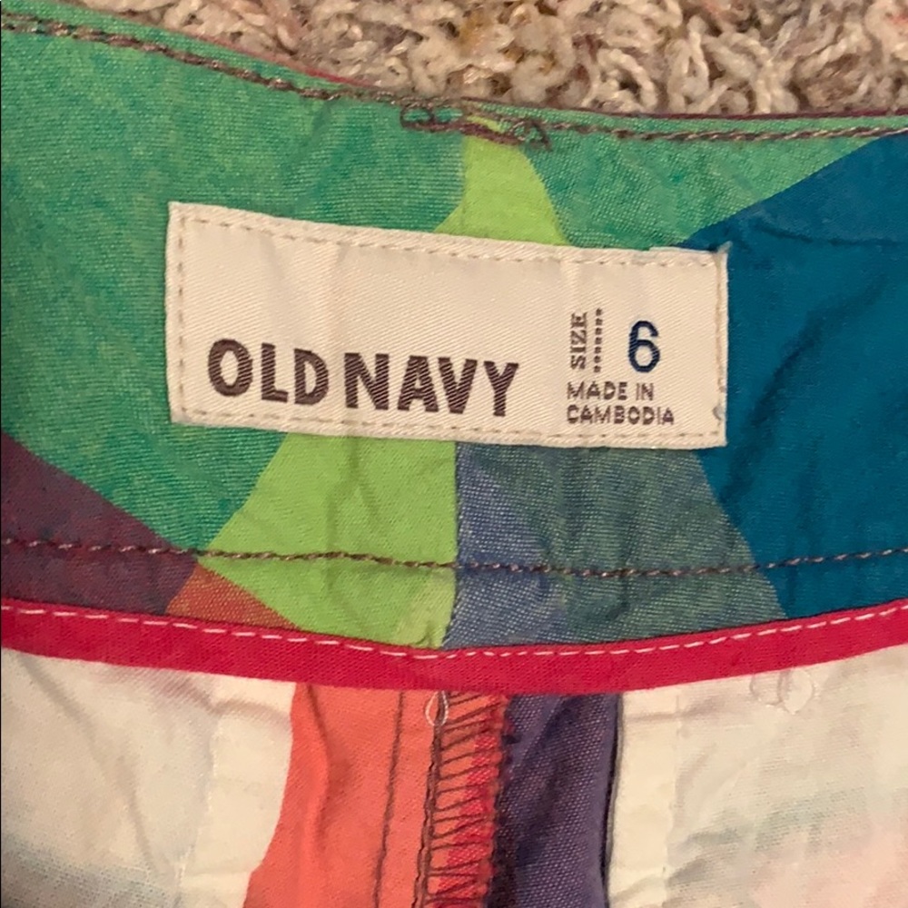 🌹Cute Old Navy Color Block shorts SZ-6 - Picture 6 of 8